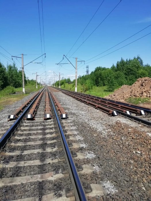 Установка 2 (двух) страховочных рельсовых пакетов длиной 25 м в городе Няндома Архангельской области