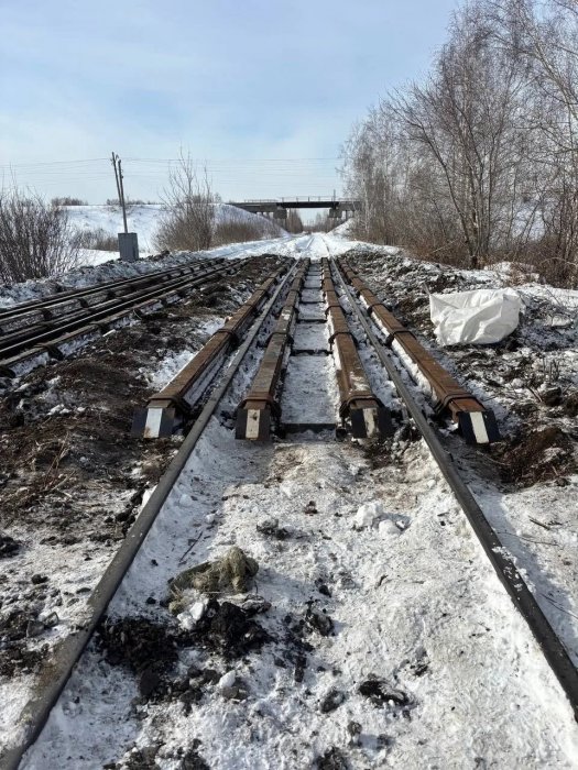 Установка 13 (тринадцати) страховочных рельсовых пакетов длиной 25 м в городе Челябинск